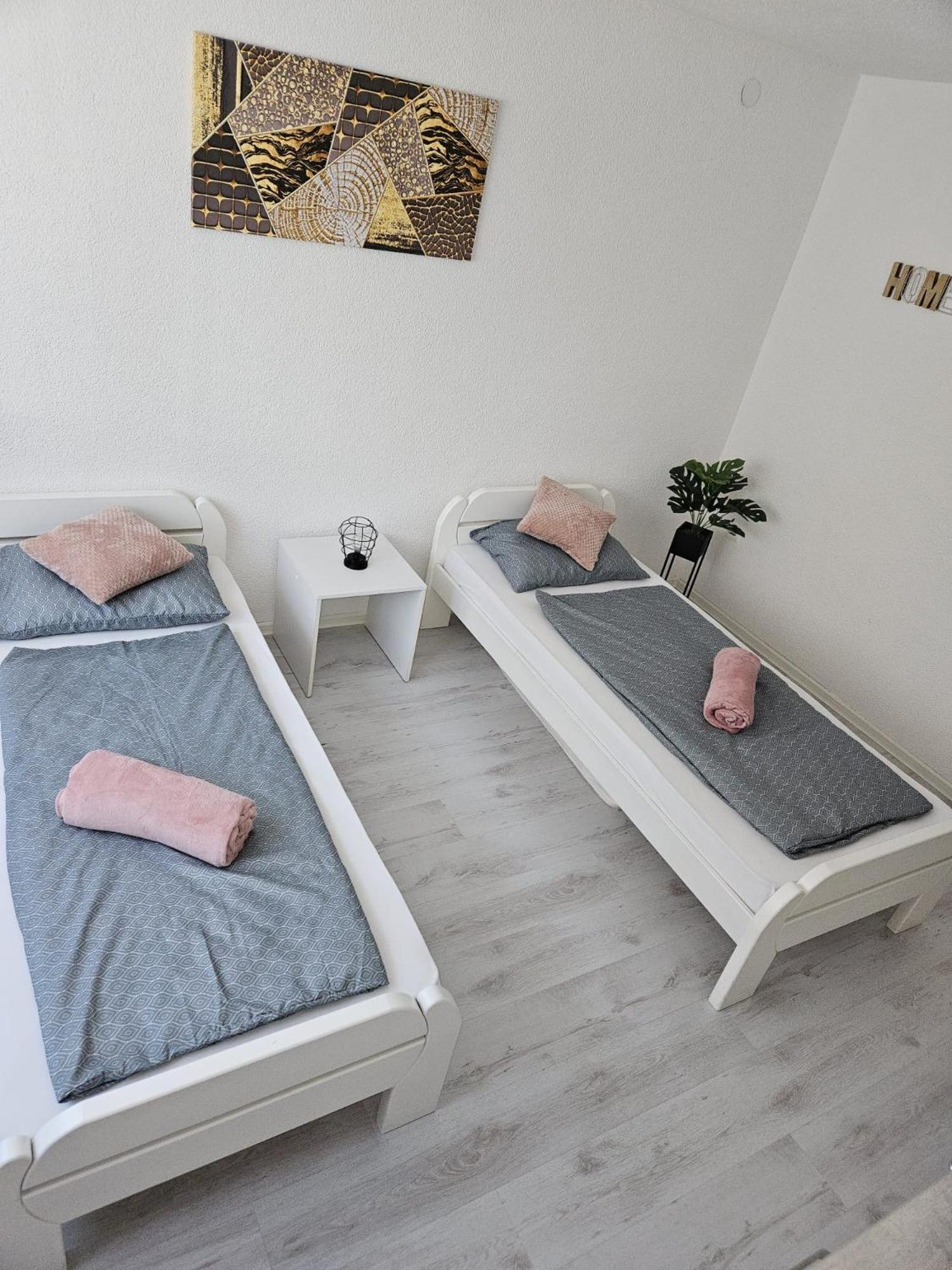 Apartman Aladin Bihać Екстериор снимка