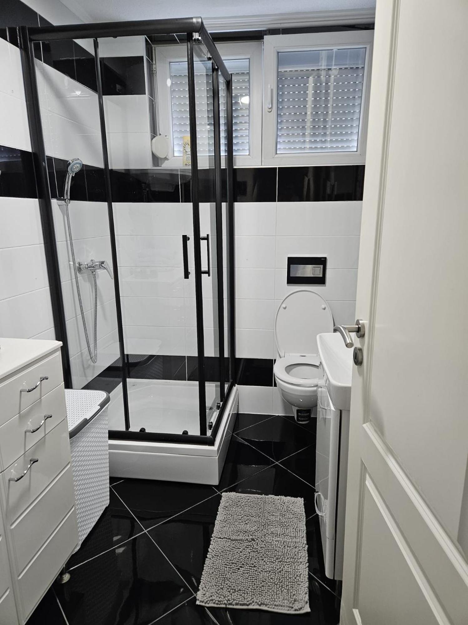 Apartman Aladin Bihać Екстериор снимка